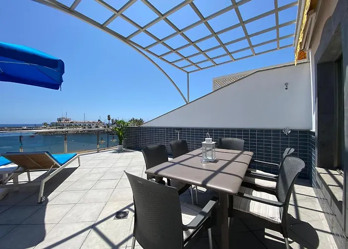 Billy's Beachfront With Pool Access شقة *