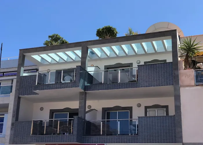 Billy's Beachfront With Pool Access شقة *