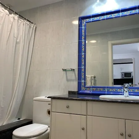 Billy's Beachfront With Pool Access Апартаменты Пуэрто-де-Моган